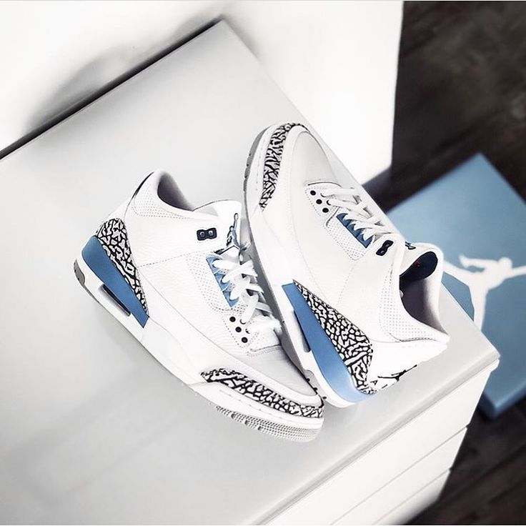 🏷️ Air Jordan 3 Retro UNC (White / Valor Blue)