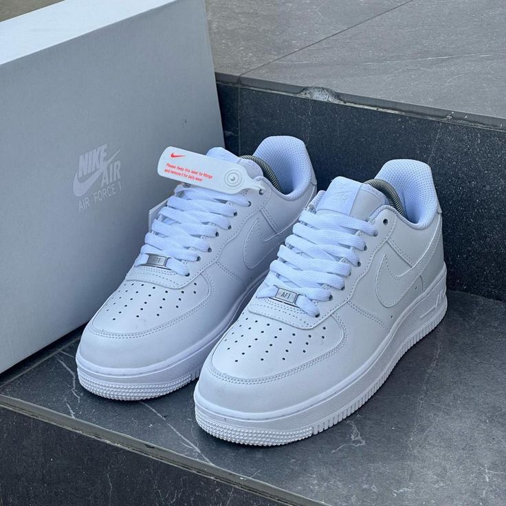 👟 Nike Air Force 1 '07 "Triple White" – The Ultimate Streetwear Classic