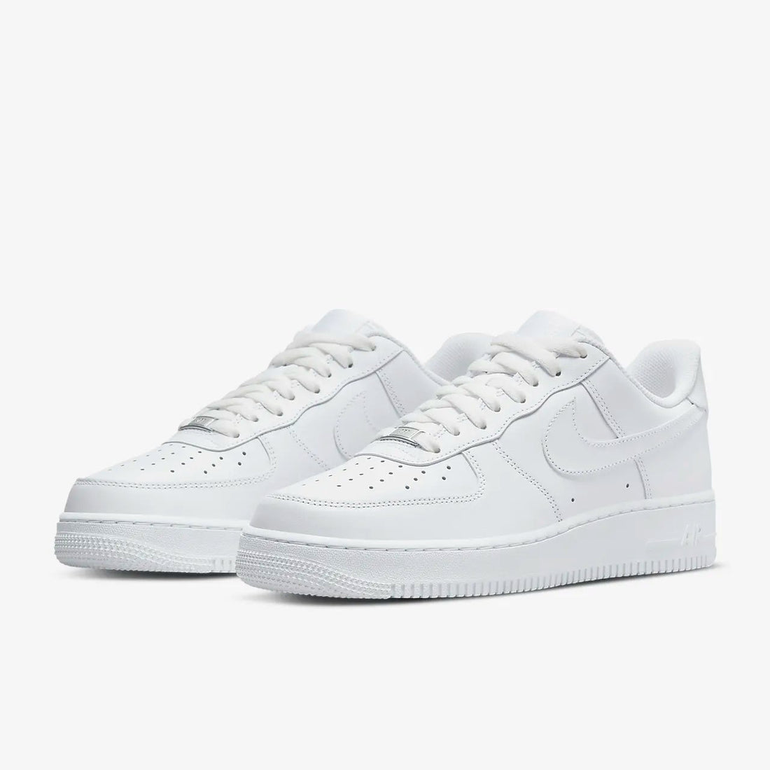 Nike Air Force 1 '07 – Triple White